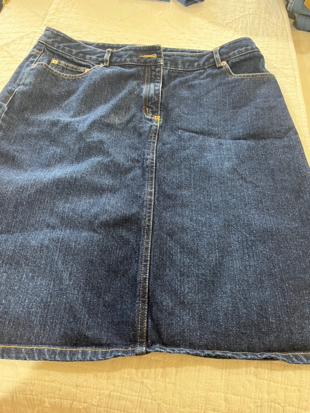 Isaac Mizrahi Dark Blue High-Rise Women's Jeans